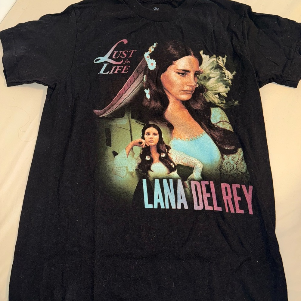 Lana Del Rey Lust For Life Tour shirt